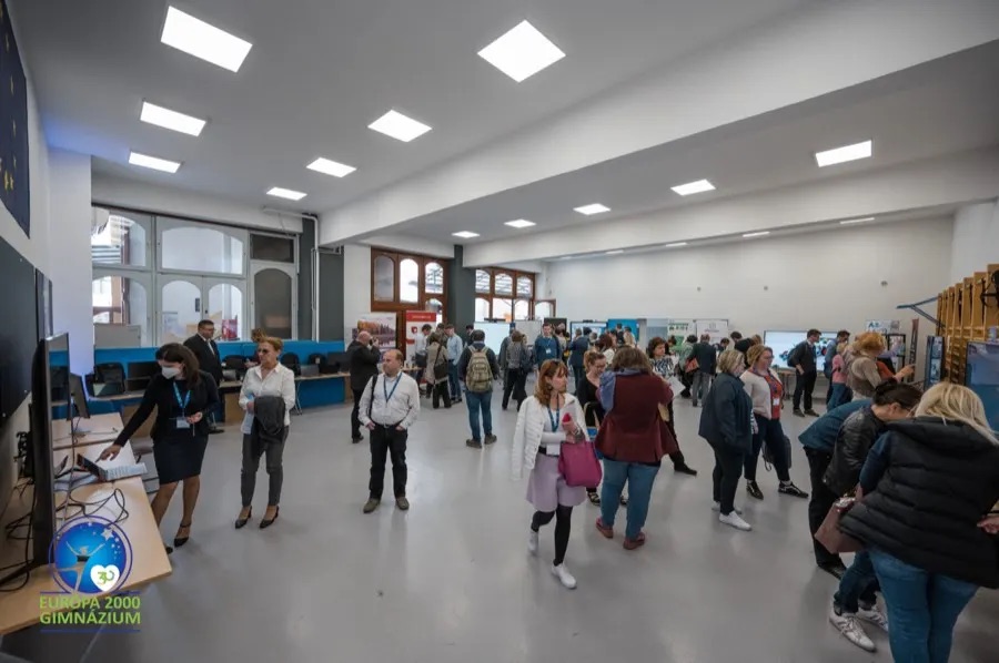 Kiállítói tér a IV. konferencián
