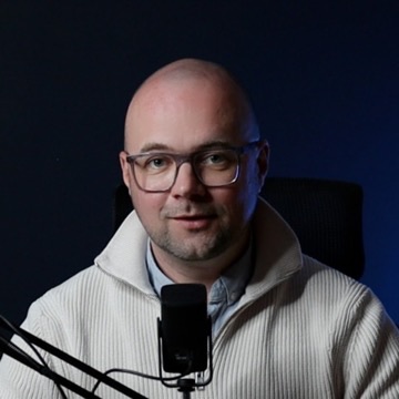 Szota Szabolcs portréfotója