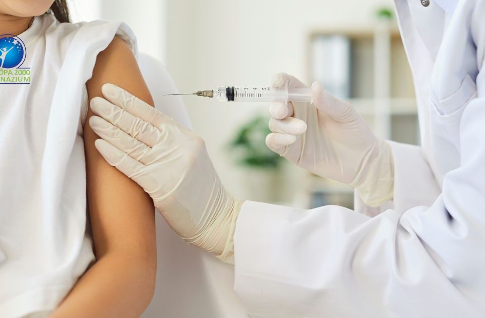 Iskolai Pfizer-oltás