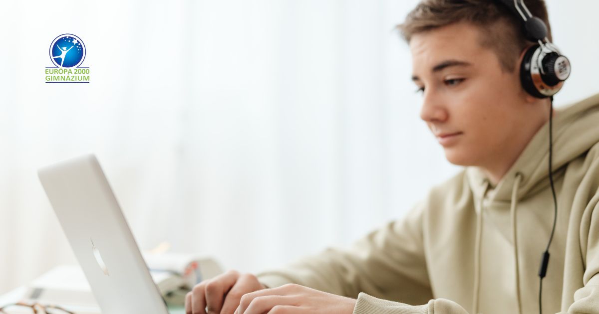 Tantermen kívüli digitális oktatásra vonatkozó szabályok a 9-12. évfolyam részére