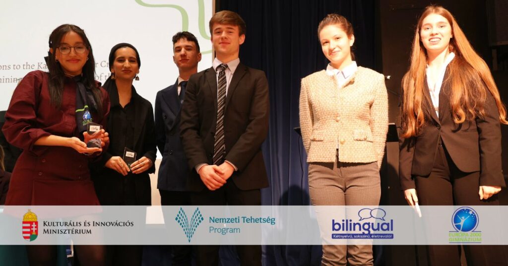 Nemzeti Tehetség Program - Nemzetközi Vitaverseny Cambridge