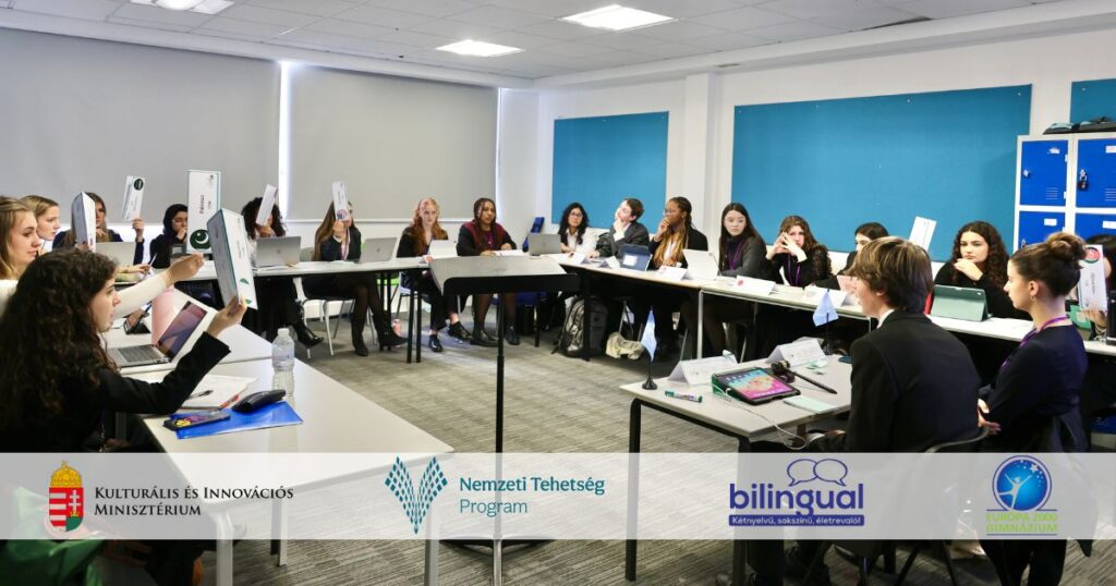Nemzeti Tehetség Program - Nemzetközi Vitaverseny Cambridge